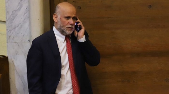 Fast track legislativo y sexto retiro: Las primeras tareas que tendrá Álvaro Elizalde en la Segpres