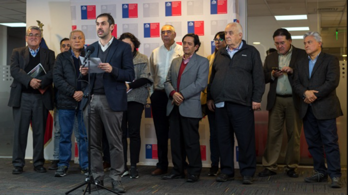 Gobierno llega a acuerdo con MiPymes sobre subsidio al sueldo mínimo hasta 2025