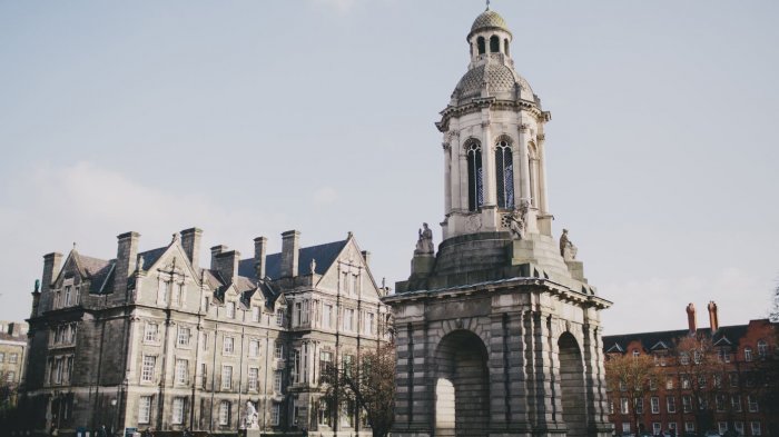 Sortean 300 becas para que chilenos estudien inglés por 6 meses en Irlanda: ¿Qué hay que hacer para participar?