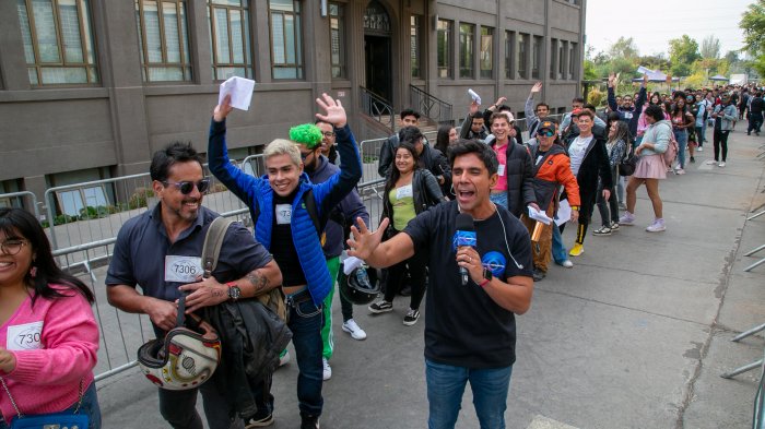 Hay cerca de 10 mil postulantes: Casting para Gran Hermano, el nuevo reality de CHV, termina este viernes