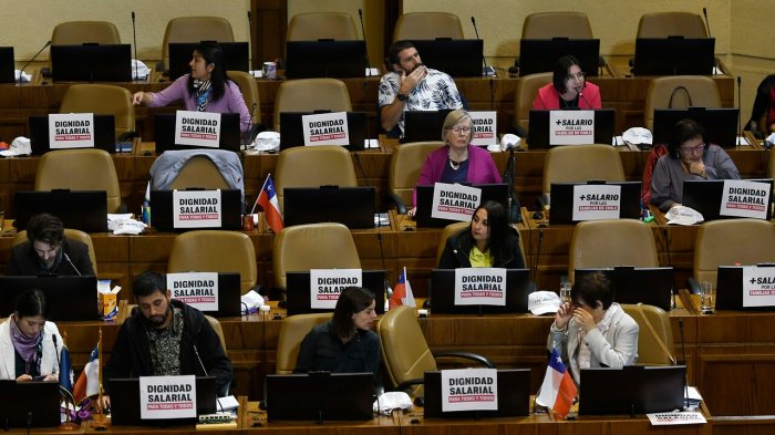 Cámara aprueba proyecto que aumenta salario mínimo a $500 mil: ¿Cuál es el siguiente paso?