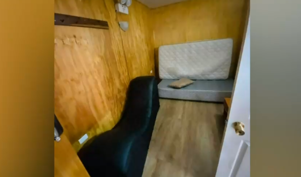 De una piscina a un sillón sexual: Gendarmes acusan privilegios de comuneros mapuche en cárcel de Angol