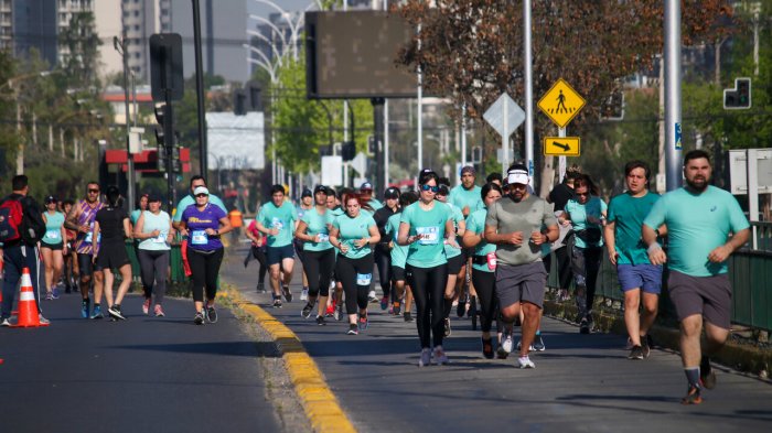 Maratón de Santiago: Estos son los cortes y desvíos que debes considerar para el Día de la Madre