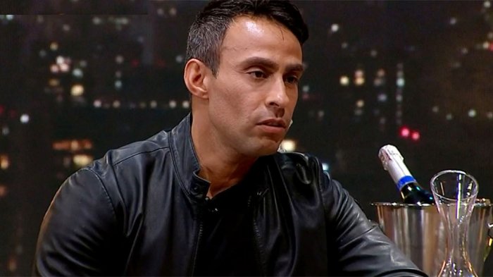 Reportan que Jorge Valdivia habría sido internado en unidad psiquiátrica tras sufrir una crisis nerviosa