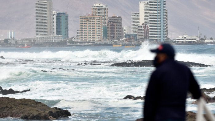 Encuentran sin vida a mujer que había sido arrastrada por el mar en Iquique: Vivía en situación de calle