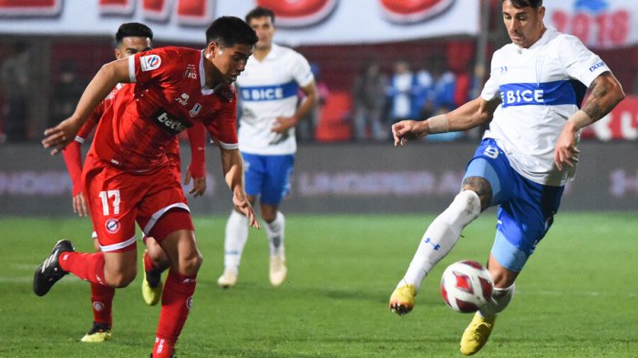 No pudieron repetir el triunfo: Universidad Católica y Unión la Calera empataron 1-1 en el Santa Laura