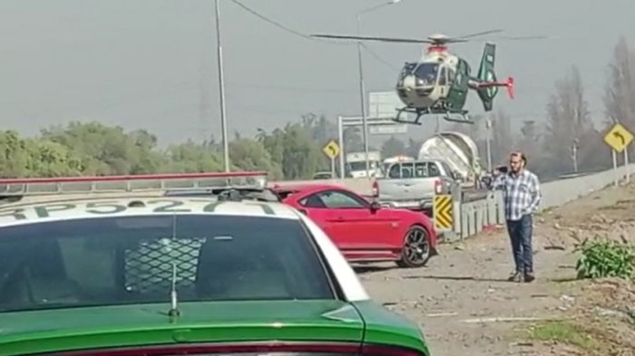 Carabinero fue atropellado durante fiscalización en Ruta 78: Fue trasladado en helicóptero