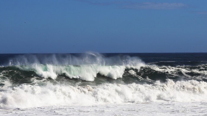 Desde el Golfo de Penas hasta Arica: Armada comunicó nueva alerta por marejadas en costas del país