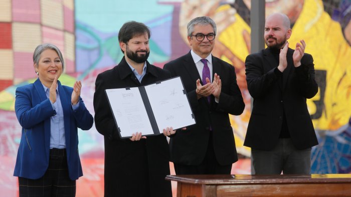 Ahora pasa al Congreso: Estos son los requisitos para recibir los nuevos $60 mil del Bono de Invierno