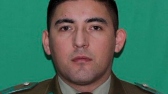 Murió carabinero que fue impactado por camión en Santiago: Tenía 23 años e iba a operativo policial