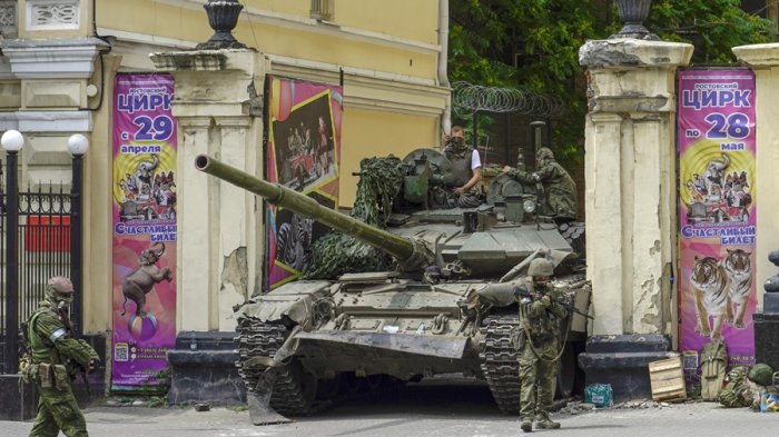 Tensión en Rusia: Moscú hace llamado a no salir de casa ante eminente llegada de mercenarios Wagner