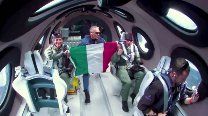 ¿Lo harías? Así fue el primer vuelo comercial al espacio, esto es lo que cuesta y así puedes comprarlo