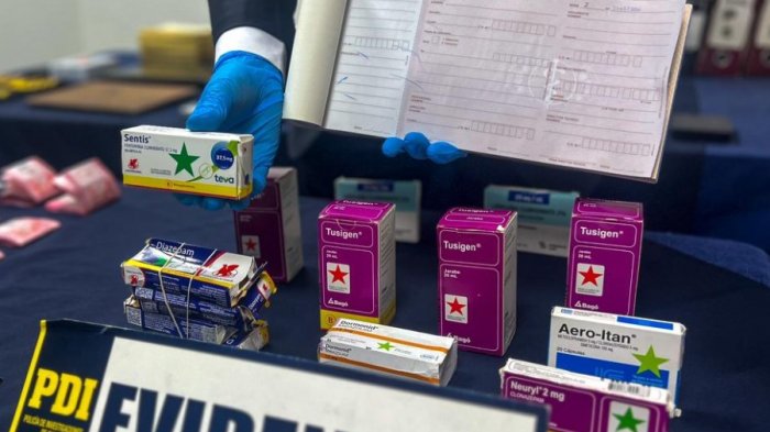 Incluían Sentis y Diazepam: Médica y su hijo en prisión preventiva por venta ilegal de psicotrópicos