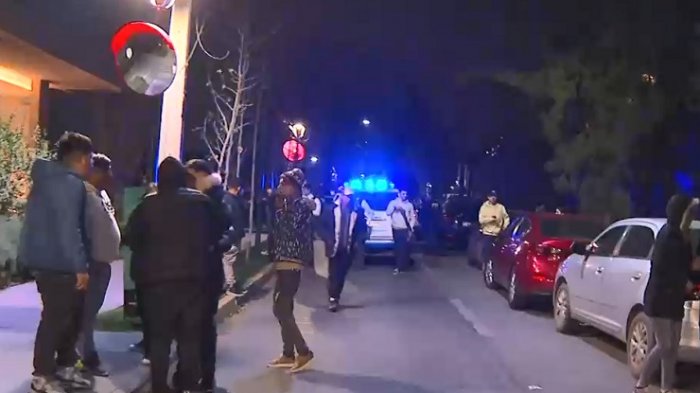 Delincuente murió baleado tras asalto en La Cisterna: Funcionaria PDI habría repelido a tiros el robo