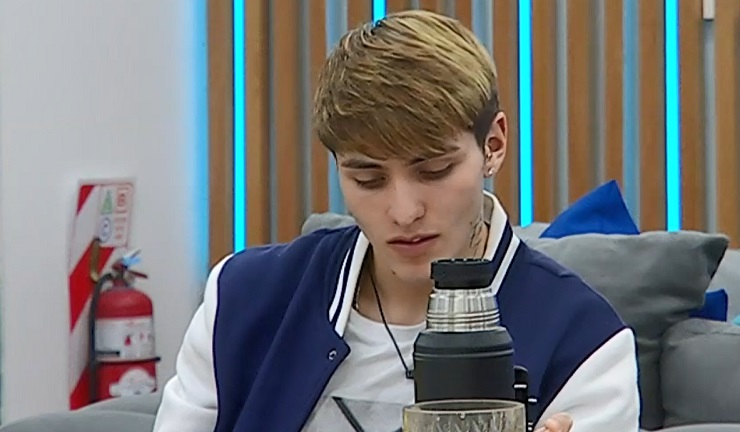 "Estar en mi casa y...": Hans Valdés sorprendió al contar una de las