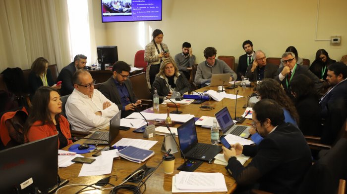 Fracaso de cuarta acusación constitucional de Chile Vamos desata crisis en la oposición