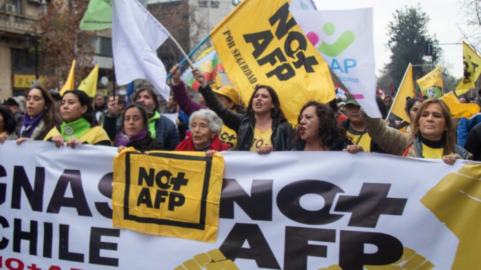 Marcha de No+AFP se tomó la Alameda: exigieron cambios a la PGU