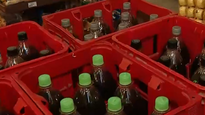 Comercio deberá tener opciones de bebestibles con envases retornables de manera obligatoria