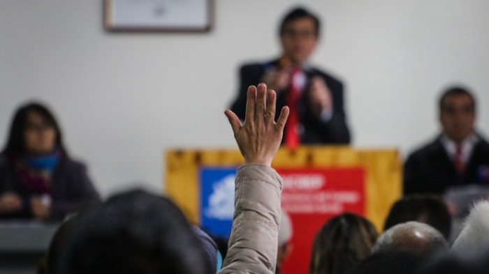 Aprende cómo participar: Tía Rica prepara masivo remate de objetos extraviados en el Aeropuerto de Santiago