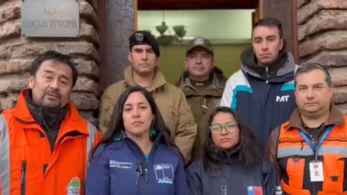 Cierran acceso a San José de Maipo y ordenan evacuación en sector de San Alfonso por riesgo de aluvión