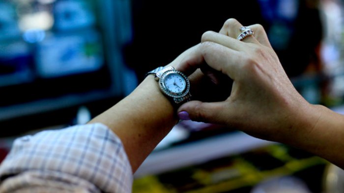 Una semana para el cambio de hora: Revisa cómo ajustar tu reloj