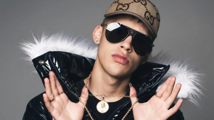 Detienen al cantante urbano Cris MJ en el centro de Santiago