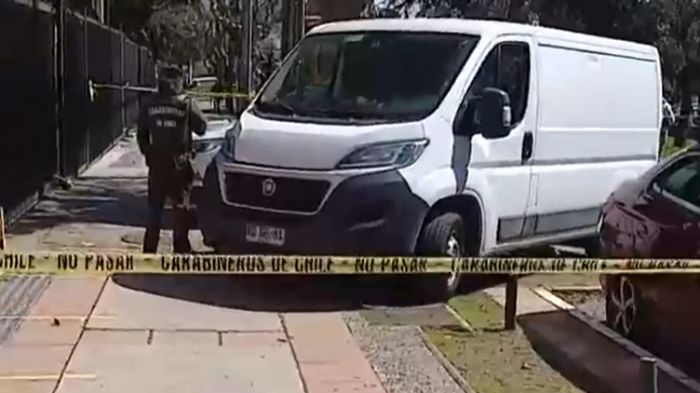 Carabinero de civil frustró asalto a tiros en local de celulares: Delincuente terminó baleado