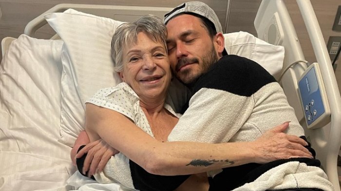 Mauricio Pinilla vive complejo momento familiar por su madre: 