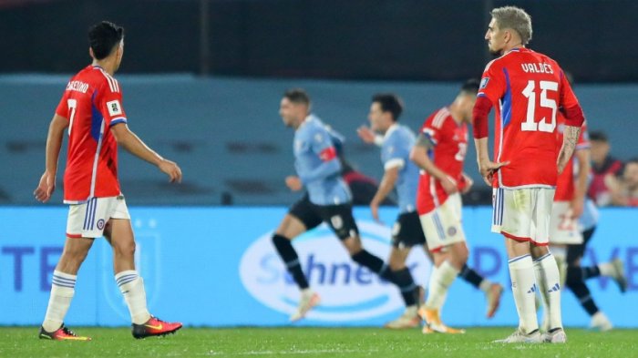 Los memes que dejó la caída de la Roja en el debut de las Clasificatorias ante Uruguay