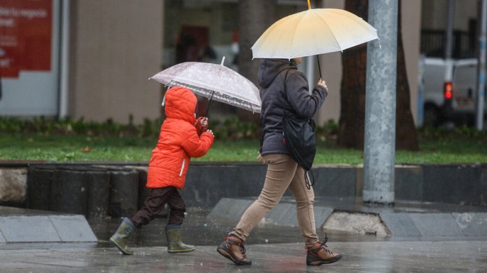 ¿Cuándo vuelve a llover en Santiago? Revisa el pronóstico del tiempo para este martes
