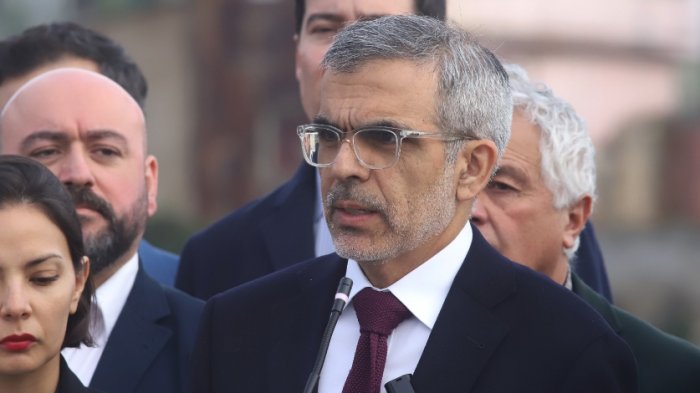 Ministro Luis Cordero por solicitud de 