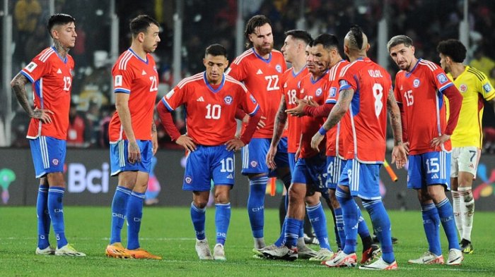 Chile no pudo ante la fortaleza colombiana y sigue sin ganar en las Clasificatorias