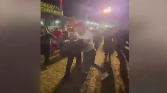 Viralizan descontrolada pelea en fonda de Viña del Mar