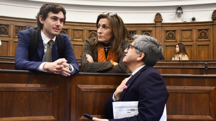 Proceso Constitucional: Oficialismo se abre y busca un consenso contra el tiempo para evitar el fracaso
