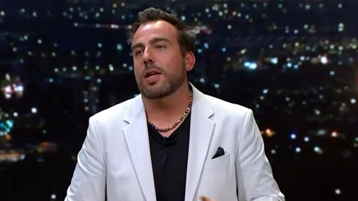 Auto a nombre de Francisco Kaminski chocó con camión y fue abandonado en Cerrillos