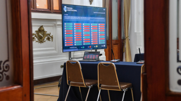 Consejo Constitucional descarta enmiendas controversiales de Comisión Experta y activa Comisión Mixta