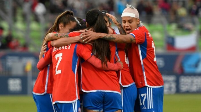 ¡Tremenda goleada! La Roja femenina vence 6-0 a Jamaica y pasa a semifinales en Panamericanos 2023