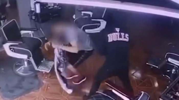 Registran balacera dentro de barbería en El Bosque: El objetivo era un cliente