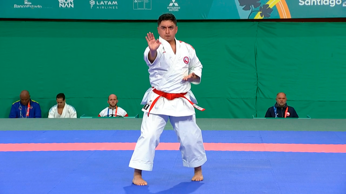 Simón Luengo mostró su destreza en el kata individual masculino de los Panamericanos 2023