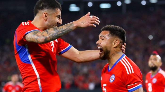 Con Paulo Díaz de lateral: La formación de Chile para enfrentar a Paraguay por Clasificatorias