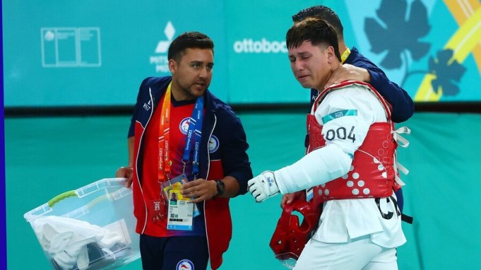 Diego Carrillo sufrió lesión de consideración y no pudo seguir combatiendo en el Para taekwondo