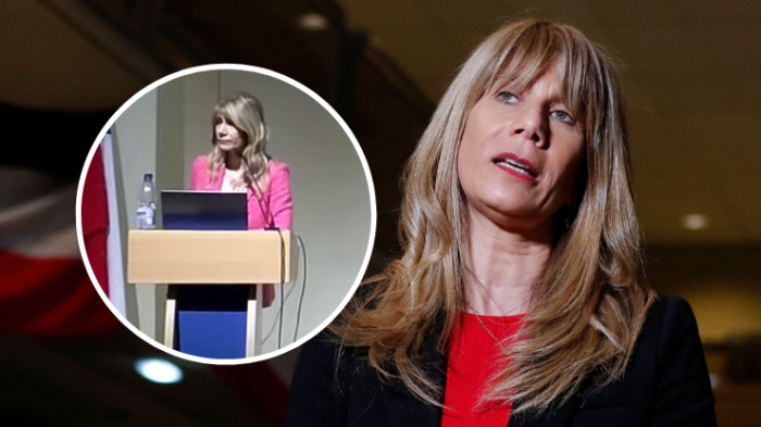 Ximena Rincón fue increpada en coloquio universitario: 