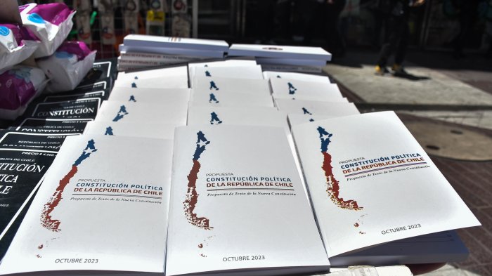 Revisa dónde leer y descargar GRATIS la propuesta de nueva Constitución