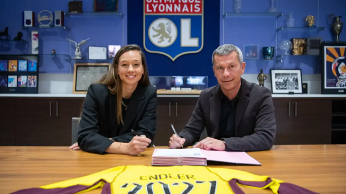 Se queda en Europa: Christiane Endler renovó su vínculo con el Olympique de Lyon