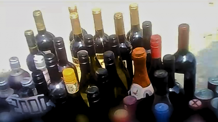 Alertan venta de alcohol a plena luz del día en ferias navideñas y posibles riesgos sanitarios