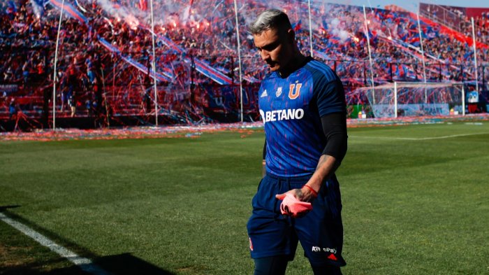 Arquero de Universidad de Chile fue denunciado por violencia intrafamiliar