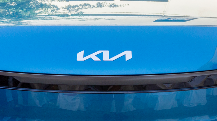 Sernac advierte posible riesgo de incendio en autos Kia: Revisa cuál es el modelo