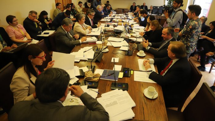 Reforma previsional pasa a la Sala: ¿Qué se aprobó en la Comisión de Hacienda?