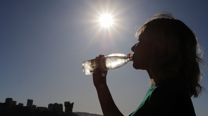 Alerta por altas temperaturas en seis regiones: Termómetros podrían llegar a los 39°C