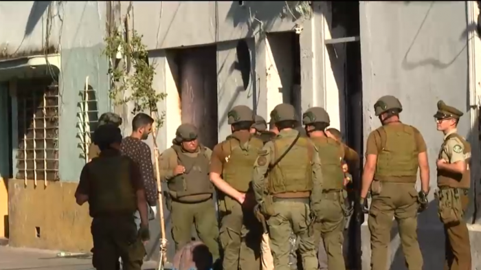 Desalojan casa tomada desde 2020: Está a cuadras de la residencia de pdte. Boric